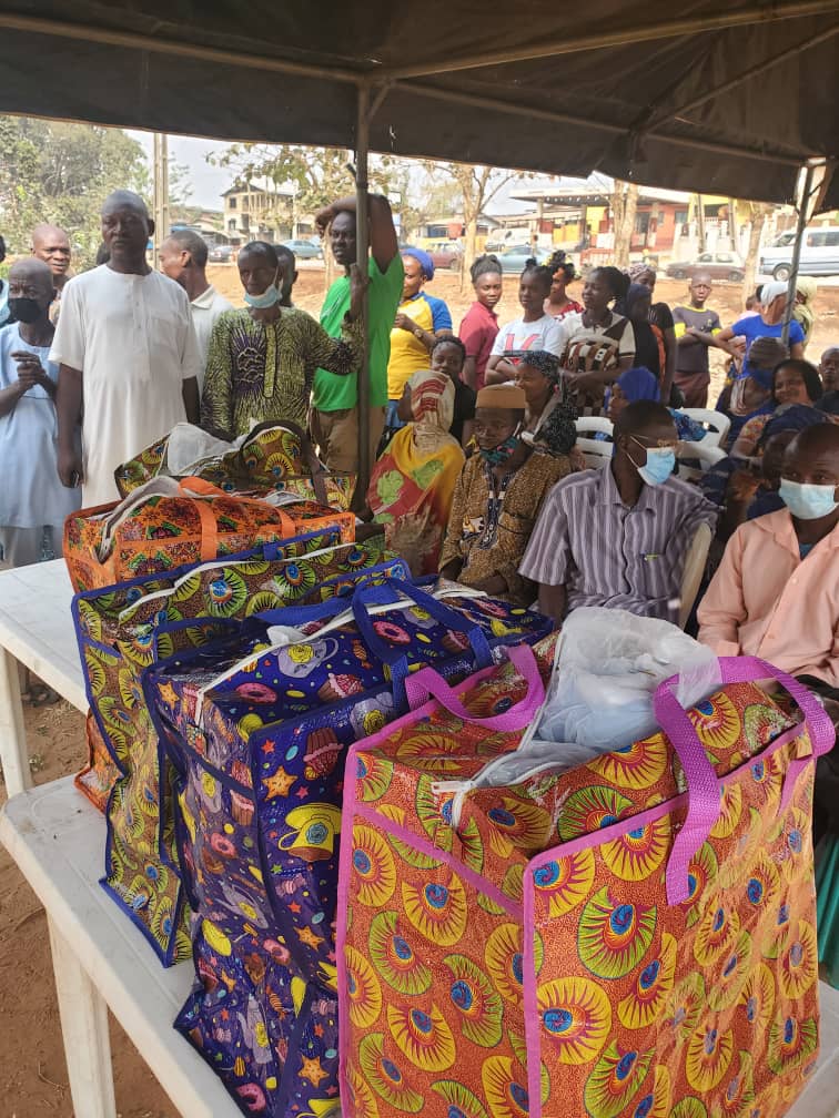 Food Outreach To Feed 150 Residents of Moniya Axis. 28th January, 2021