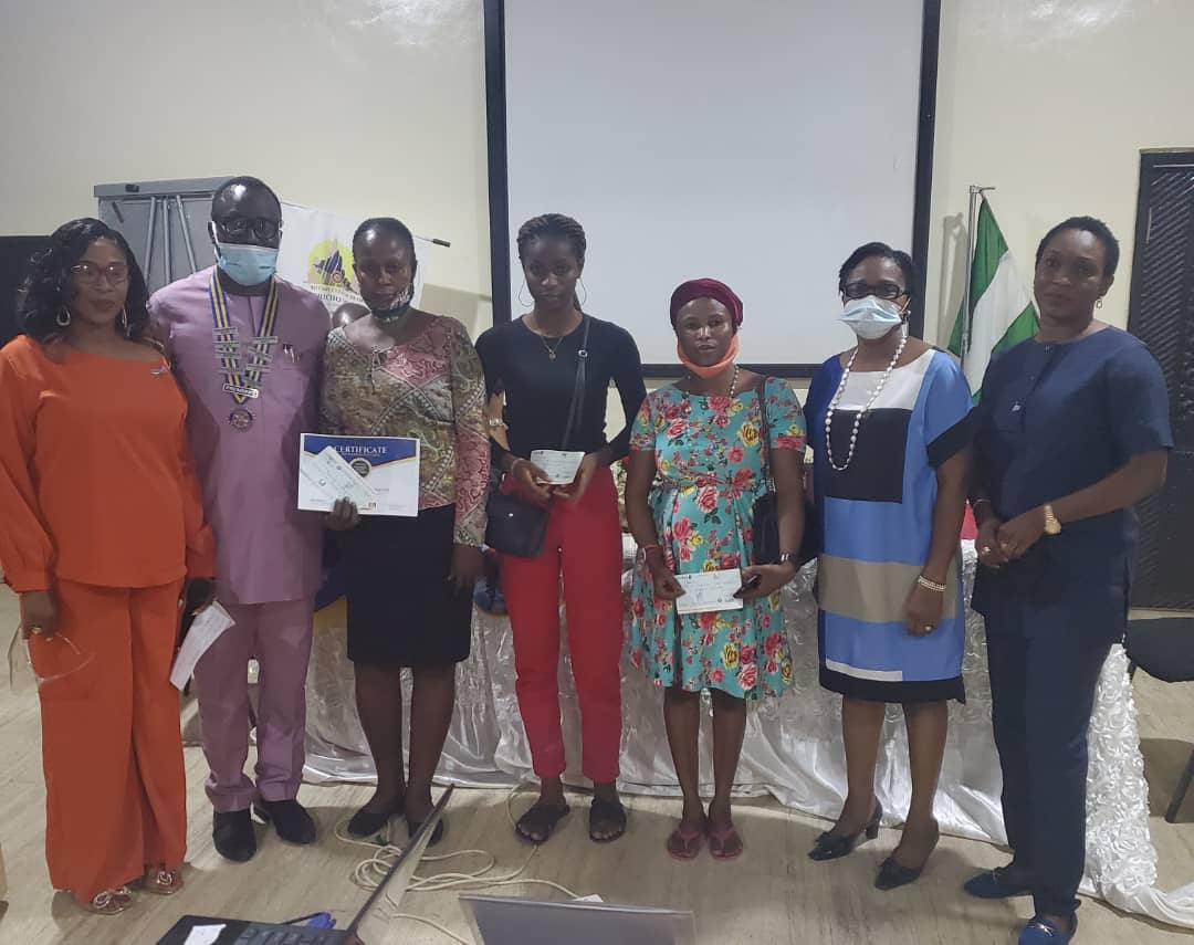 Presentation of Start-up Fund To Three Ladies At Vocational Service Month Dinner