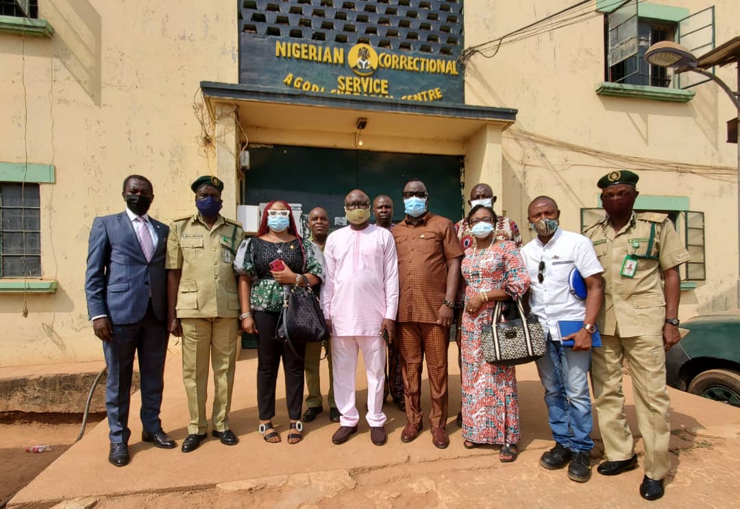 Club Delegates To The Nigerian Correctional Centre, Agodi